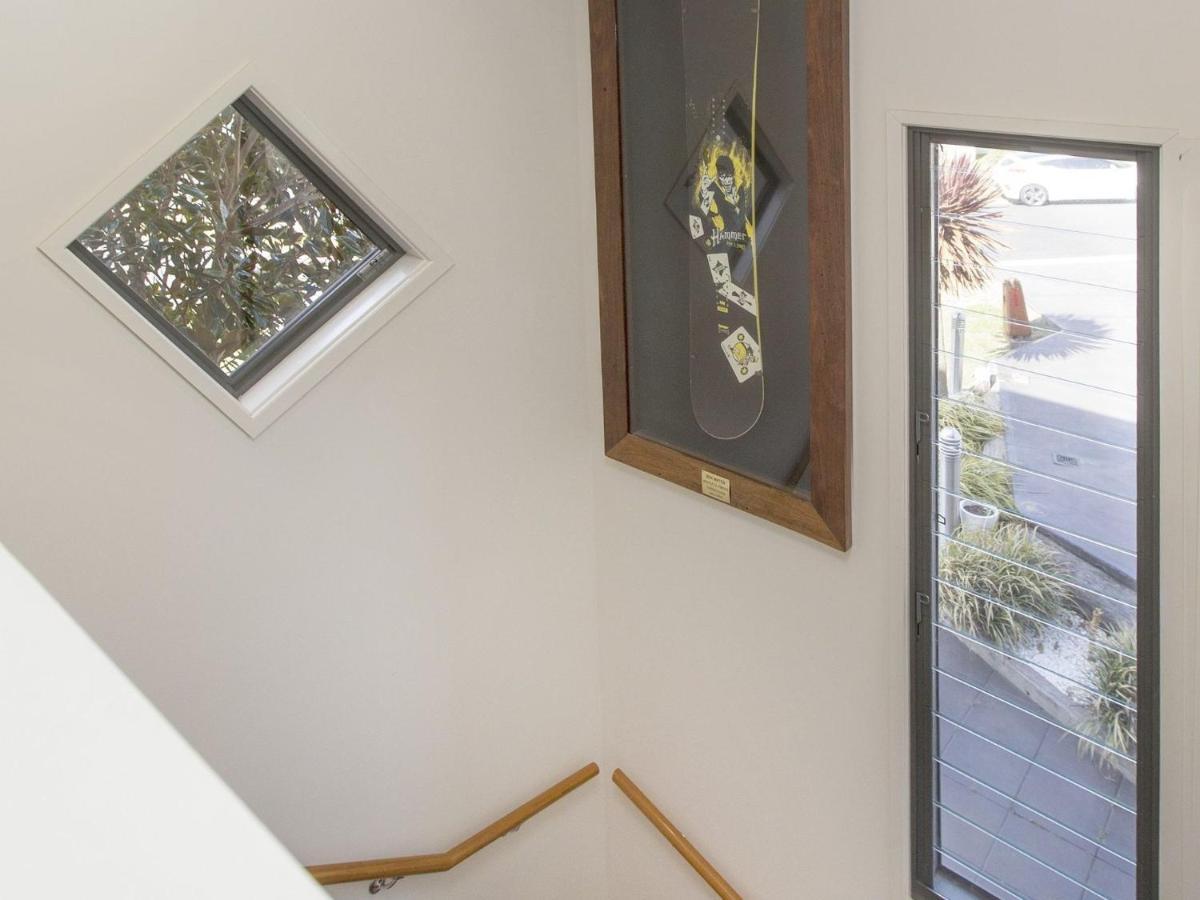 Ned Kelly'S Retreat - Stunning 3Br Townhouse L Lake Views L Wifi L Bbq 진다바인 외부 사진