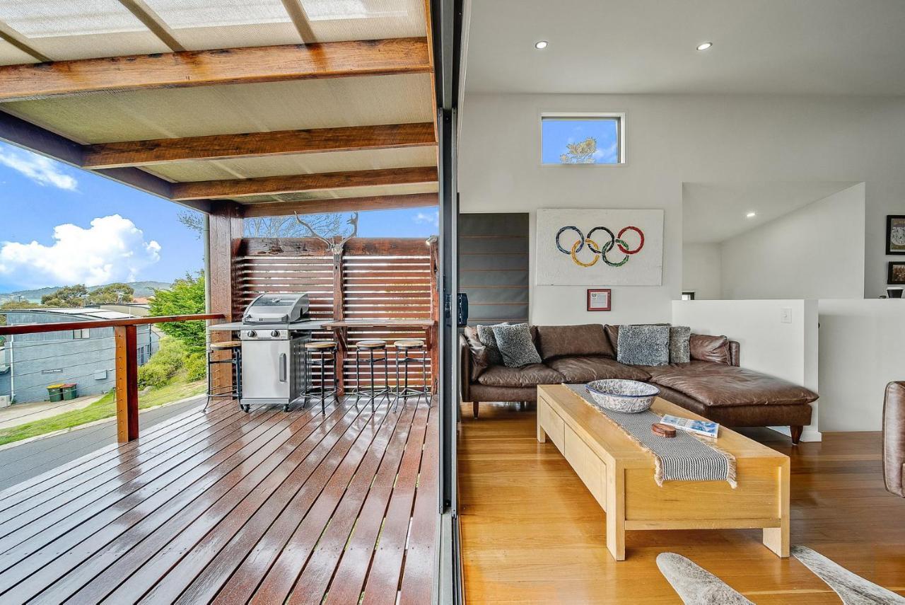 Ned Kelly'S Retreat - Stunning 3Br Townhouse L Lake Views L Wifi L Bbq 진다바인 외부 사진