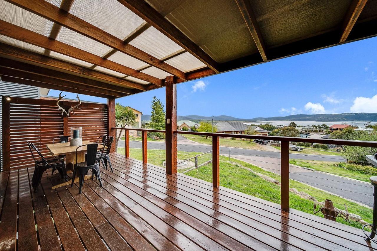 Ned Kelly'S Retreat - Stunning 3Br Townhouse L Lake Views L Wifi L Bbq 진다바인 외부 사진
