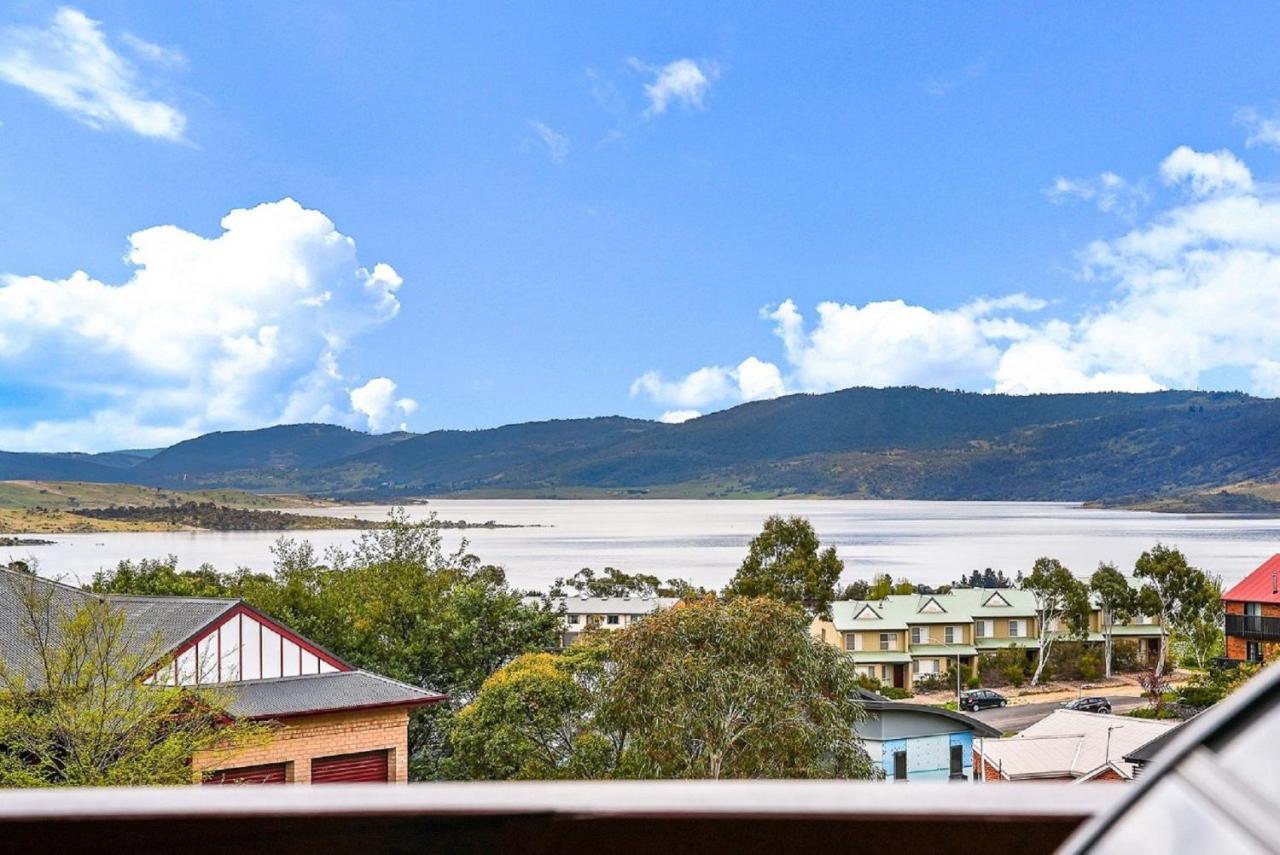 Ned Kelly'S Retreat - Stunning 3Br Townhouse L Lake Views L Wifi L Bbq 진다바인 외부 사진